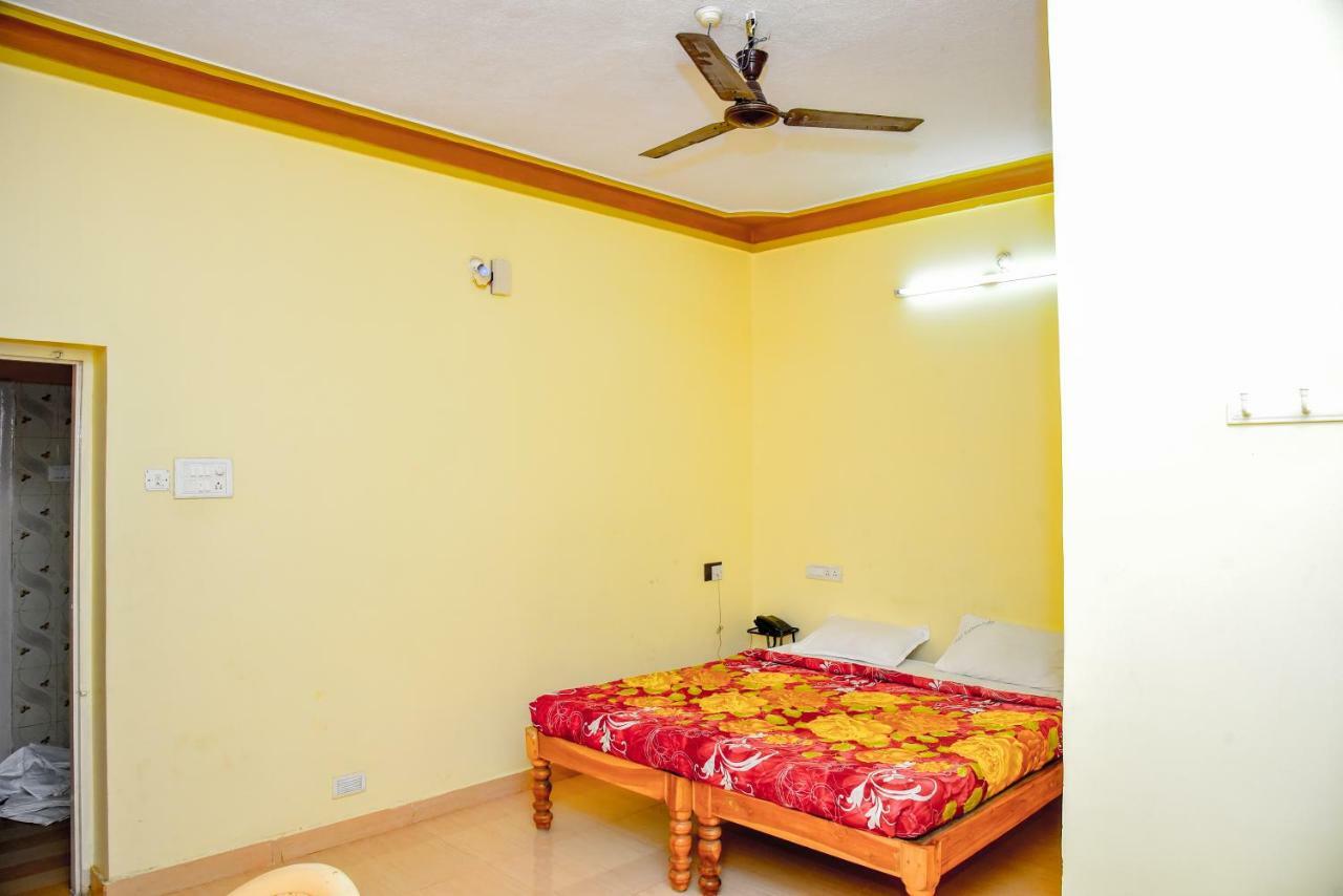 Mahathi Resort And Spa Yelagiri Dış mekan fotoğraf