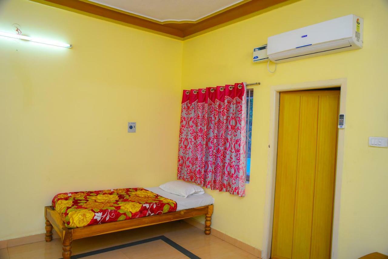 Mahathi Resort And Spa Yelagiri Dış mekan fotoğraf
