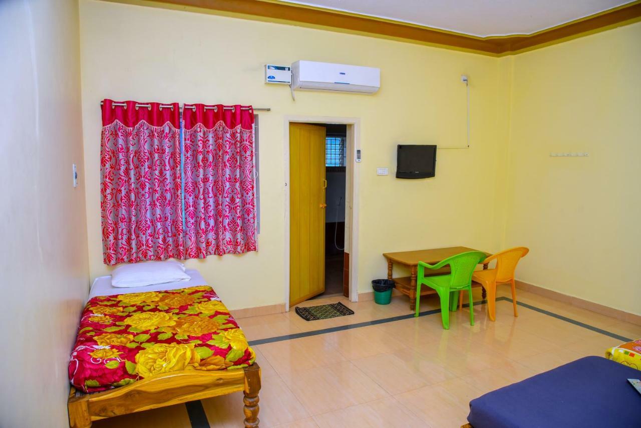 Mahathi Resort And Spa Yelagiri Dış mekan fotoğraf